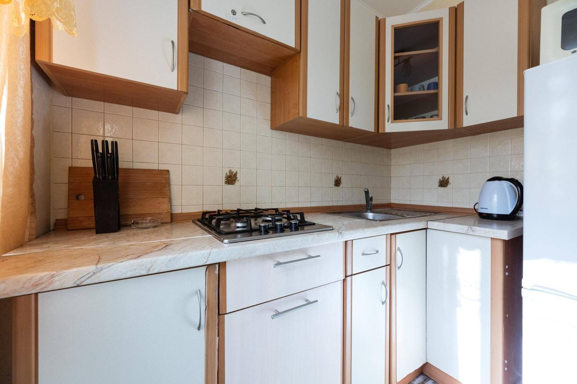 Apartment квартири метро дарниця Kiew